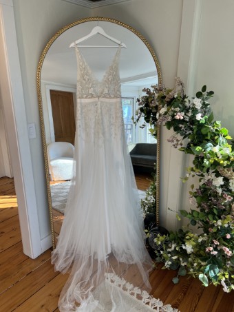 Alexandra Grecco Sale Azalea by Alexandra Grecco #6 Off White thumbnail