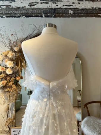 Alexandra Grecco Sale Simone by Alexandra Grecco #6 Off White thumbnail
