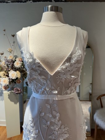 Anna Campbell Sale Willow Trumpet by Anna Campbell #2 Beige thumbnail