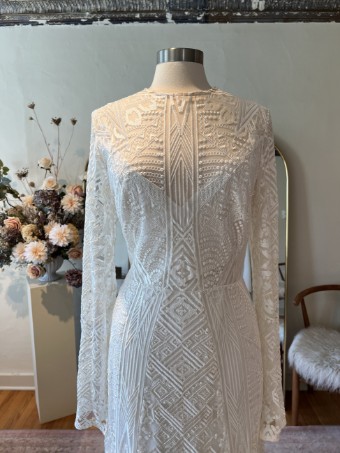 Rue de Seine Sale Sundial Off White by Rue De Seine #4 Off White thumbnail