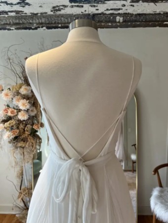 Rue de Seine Sale Sierra by Rue De Seine #4 Off White thumbnail