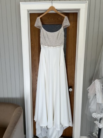 Truvelle Sale Kaley #1 Off White thumbnail