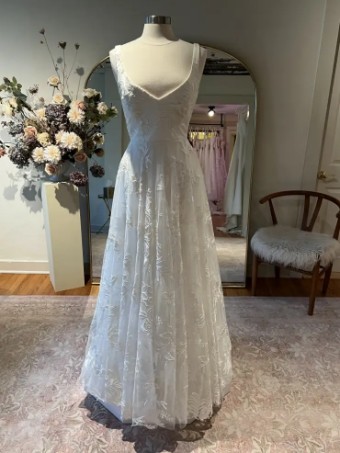 Truvelle Sale Mackenzie by Truvelle #1 Off White thumbnail