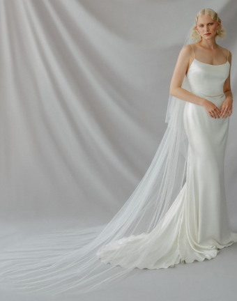 Alexandra Grecco Dove Veil #2 Off White thumbnail