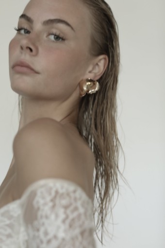 A.B. Ellie Mauve Stud #1 default Gold thumbnail