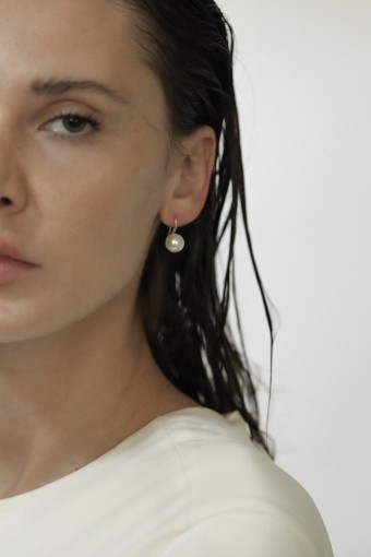 A.B. Ellie Cooper Pearl Drop by A B Ellie / HDWR #1 default Pearl thumbnail