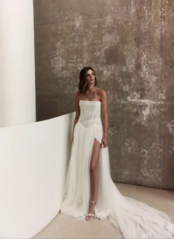 Alena Leena Strelitzia by Alena Leena #1 default Off White thumbnail