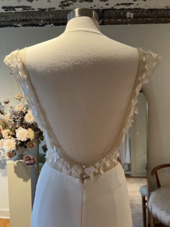 Alexandra Grecco Sale Cecelia #7 Off White thumbnail