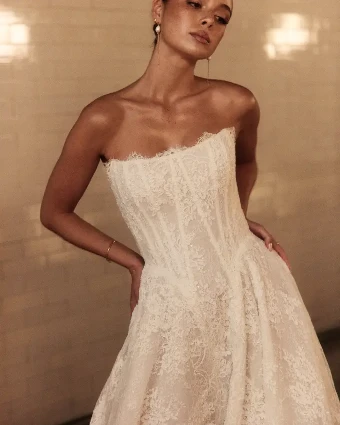 Alena Leena Dahlia Chantilly #0 default Off White thumbnail