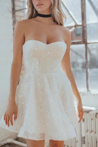 Untamed Petals Uptown Mini #1 Light Ivory thumbnail