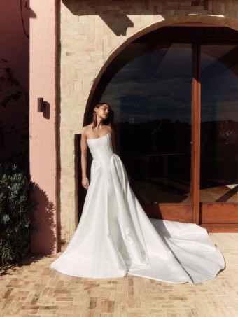 Alena Leena Dahlia Plain (matte) by Alena Leena #0 default Off White thumbnail