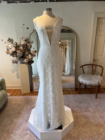 Anna Campbell Sale Dove #5 Ivory thumbnail