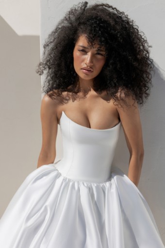 Alyssa Kristin Kate #3 Natural White thumbnail