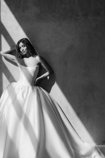 Alyssa Kristin Kate #1 Natural White thumbnail