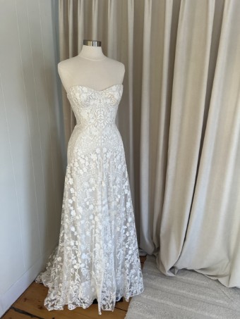 Rue de Seine Sale Cora by Rue De Seine #3 Off White thumbnail