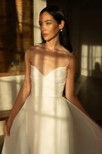 NEWHITE Dasha #3 Off White thumbnail