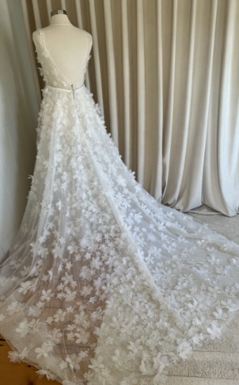 Anna Campbell Sale Dahlia by Anna Campbell #9 default Off White thumbnail