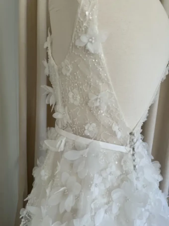 Anna Campbell Sale Dahlia by Anna Campbell #6 Off White thumbnail