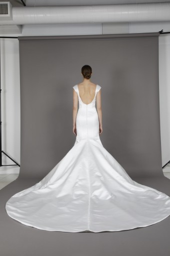 Roses by Reem Acra Timeless by Roses by Reem Acra #1 default Cream thumbnail