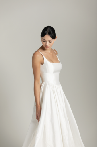 Aesling Amelie Basque (satin) by Aesling #0 default Off White thumbnail