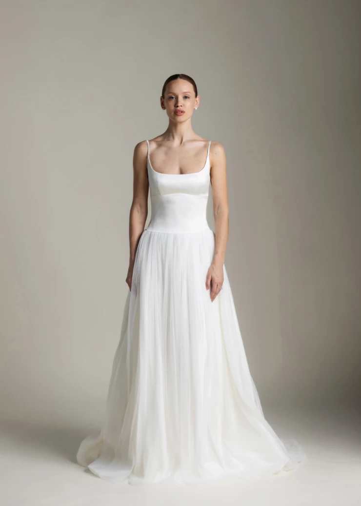 Aesling Clio Default Image