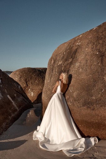 Kyha Sale Wharton by Kyha #3 Ivory thumbnail