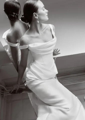 House of Renhue Loren by House Of Renhue #3 Silk White thumbnail