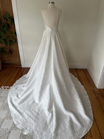 Truvelle Sale Georgia #6 Off White thumbnail