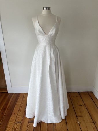 Truvelle Sale Georgia #4 Off White thumbnail