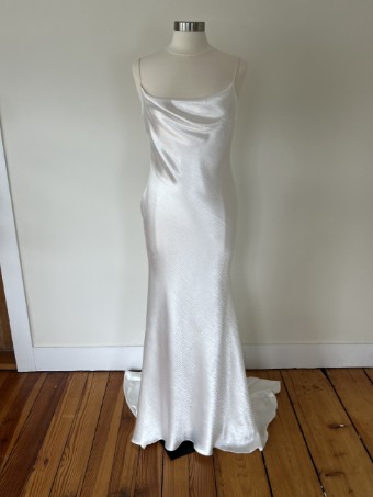 NEWHITE Sale Laine #1 Satin thumbnail