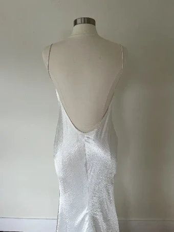 NEWHITE Sale Laine #3 Satin thumbnail
