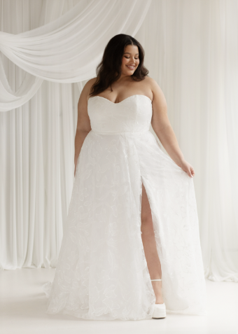 Truvelle Danielle Curvy by Truvelle #0 default Off White thumbnail