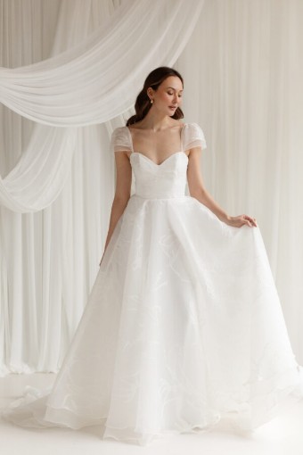 Truvelle Desiree (gown only) #0 default Off White thumbnail