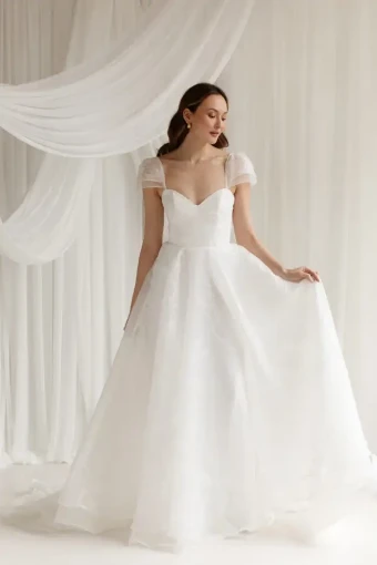Truvelle Desiree (gown only) #0 default Off White thumbnail