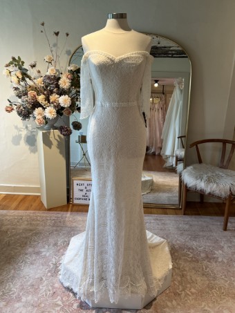 Flora Sale Sera #1 Ivory thumbnail