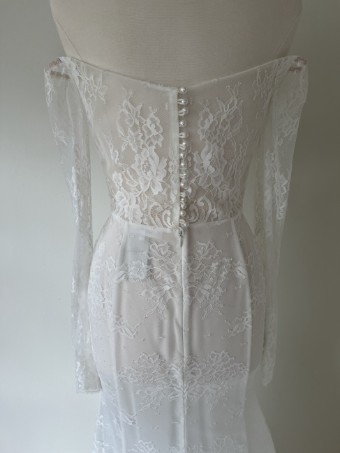 Flora Sale Ellie #3 Off White thumbnail