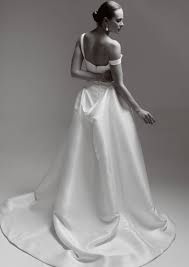 House of Renhue Loren #1 Silk White thumbnail