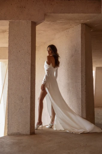 Katherine Tash Jules #1 Warm White thumbnail