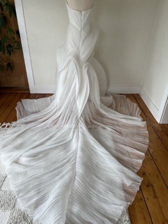 Saint Bridal Sale Juliette #5 Off White thumbnail