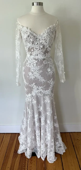 Alena Leena Sale Azalea #3 Nude thumbnail