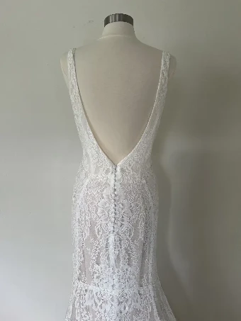 Theodora James Sale Annie Curvy (sample for sale) by Theodora James #12 Ivory thumbnail