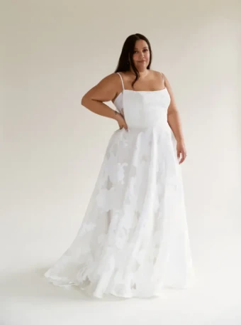 Truvelle Frances by Truvelle #3 Off White thumbnail