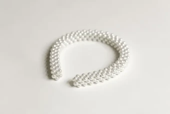 A.B. Ellie Perla Headband #1 Pearl thumbnail