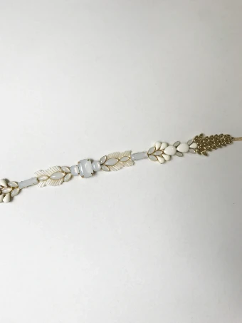 Hushed Commotion Piper Sash #0 default Ivory thumbnail