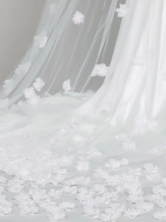 Alexandra Grecco Emma Veil #2 default Off White thumbnail