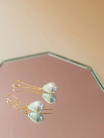 Hushed Commotion Penny Pearl Threader Earring #0 default Gold thumbnail