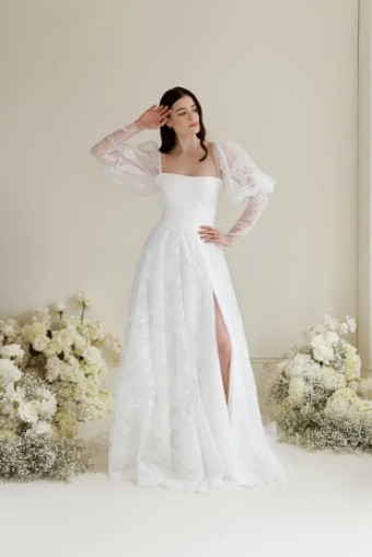 Truvelle Simone (with detachable puff sleeves) by Truvelle #0 default Off White thumbnail