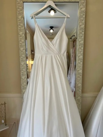 Theodora James T05S13 #1 default White thumbnail